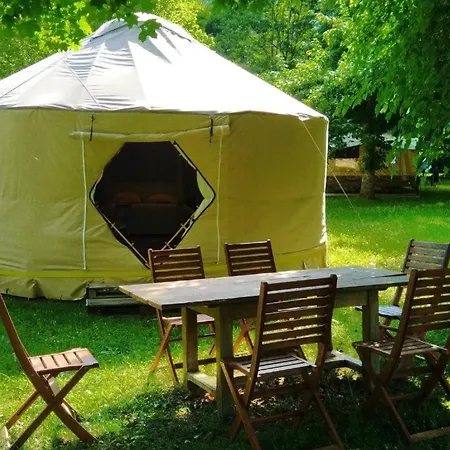 Campsite Yourte - Camping Des Trois Rivieres